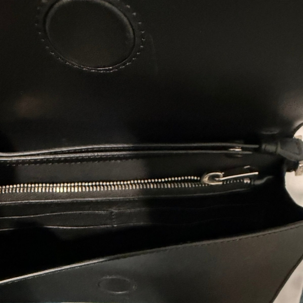 GIVENCHY CROSSBODY/ BRAND NEW/ Gorgeous - Picture 3 of 5